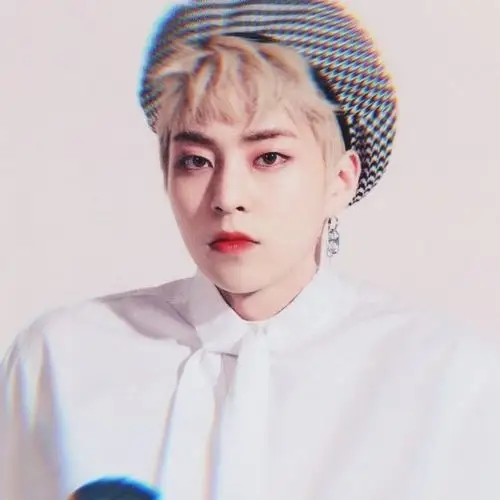 204.金珉锡头像(色散滤镜)