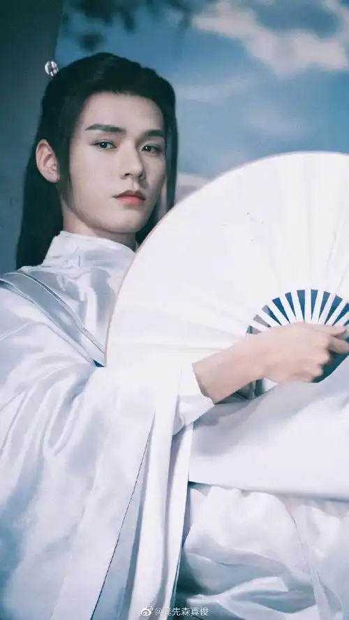 龚俊温客行# gj#向全世界安利龚俊# 白衣.