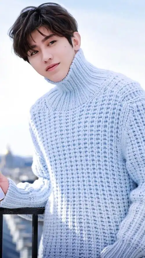 歌手蔡徐坤写真壁纸