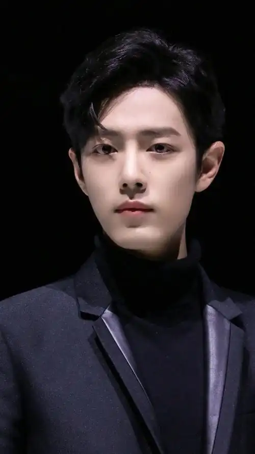 肖战#肖战从小就会挑眉撩人