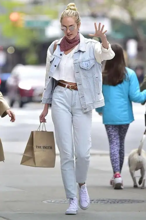 维密超模 坎蒂丝·斯瓦内普尔街拍 大方 美丽 自信