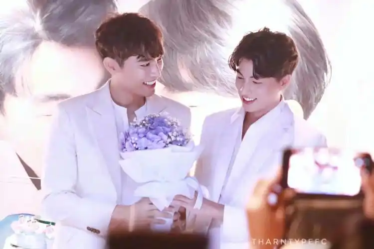 爱意东升西落 多喜乐 长安宁93#mewgulf  #缪苏帕糕卡娜  #壁纸