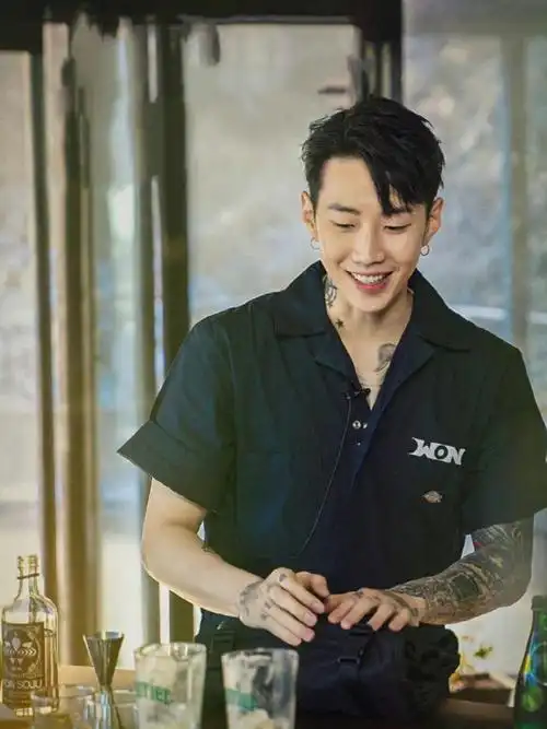 朴宰范35岁男高中生生日快乐啦啦啦