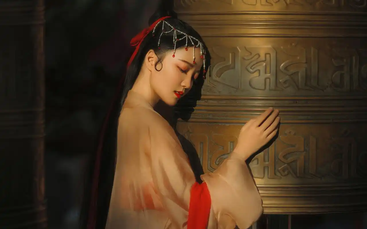 古装美女古典唯美高清桌面壁纸