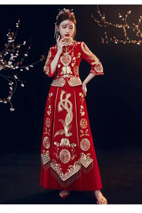 秀禾服新娘秀禾服新娘秋冬秀禾服新娘2021年新款冬季中式结婚礼服龙凤