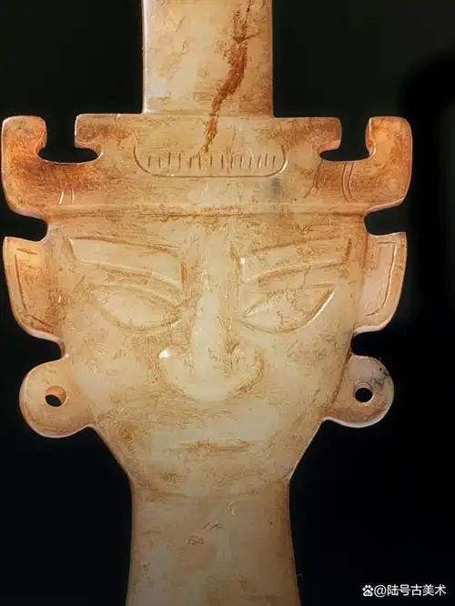 石家河文化玉器玉神人面