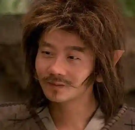 他因长得丑被导演安排演狗结果一不小心把自己演成了影帝