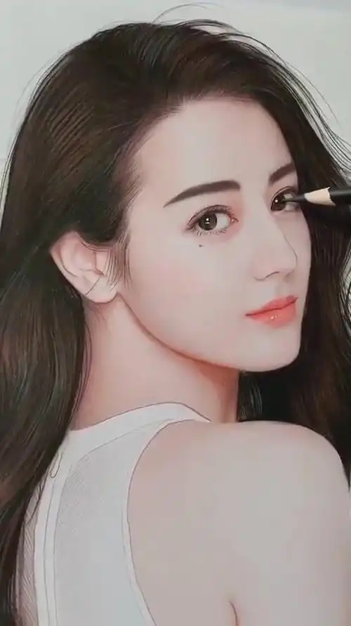 手绘性感迪丽热巴画像