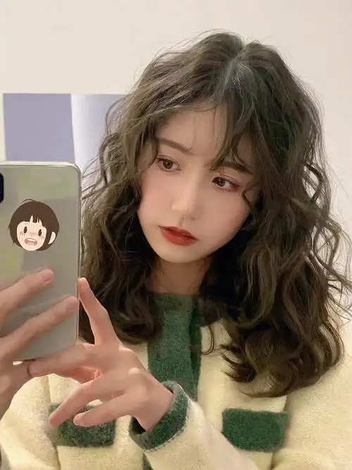 法式烫发 蛋卷头 羊毛卷 慵懒法式卷发 中长发卷发  92济南发型设计