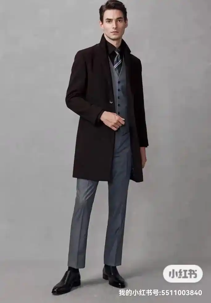 大衣是男人秋冬的藏身之所,西装是职场男士的最佳战袍如果穿腻了大衣