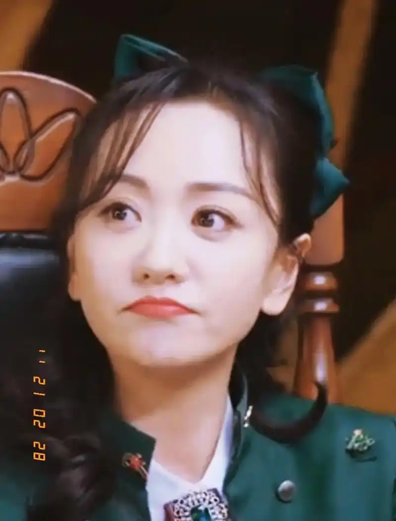 杨蓉明星大侦探蓉门童 #向全世界安利  平淡而热烈,生动而 - 抖音