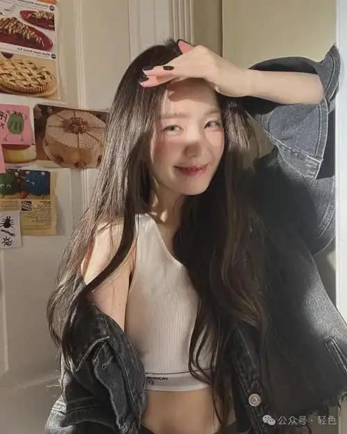 黑丝大长腿裴珠泫真的在发光