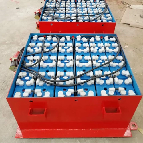 矿用火车头电瓶车轨道运输电机车电池组价格