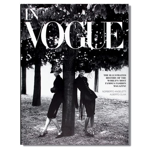 英文原版 in vogue 《vogue》杂志经典时尚摄影服装照片回顾 dior大牌
