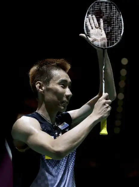 马来西亚羽坛一哥李宗伟3年33次质离子治疗抗癌斗士花费千万