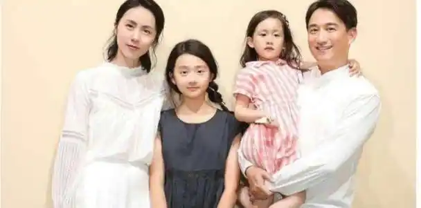 搞笑|黄磊|海清|何炅|应采儿|跳水赛事|华语音乐|跳水运动员_网易订阅