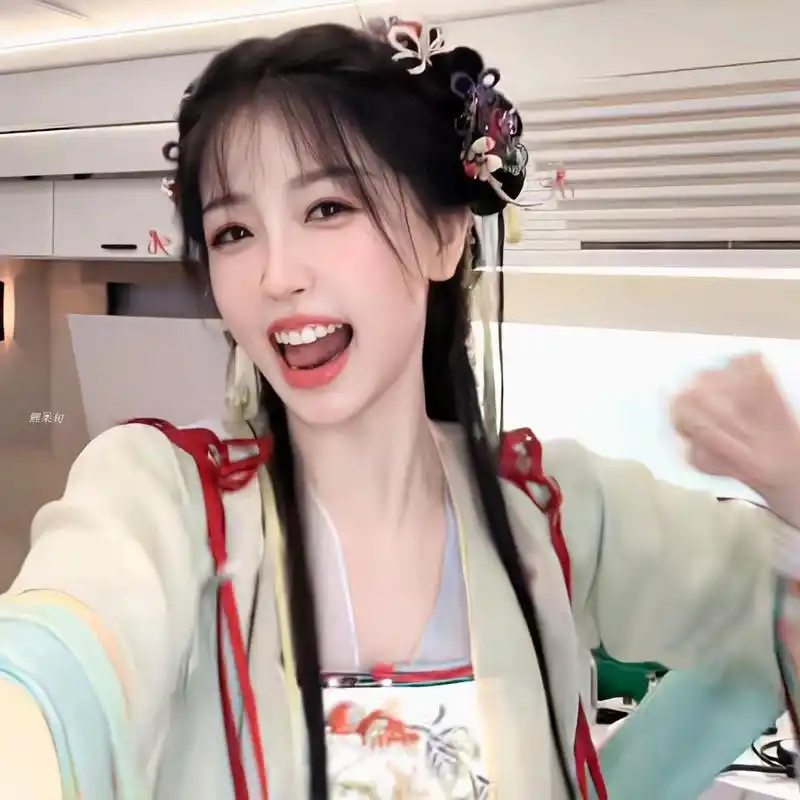 好可爱的喵喵/虞书欣妙妙头像