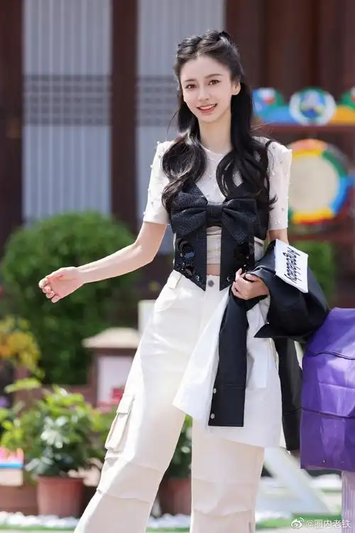 杨颖奔跑吧今日剧照