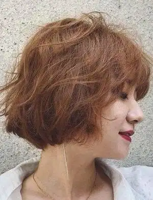 最爆款懒人烫短烫卷发图片超级显瘦又好看_烫发_女生发型大全