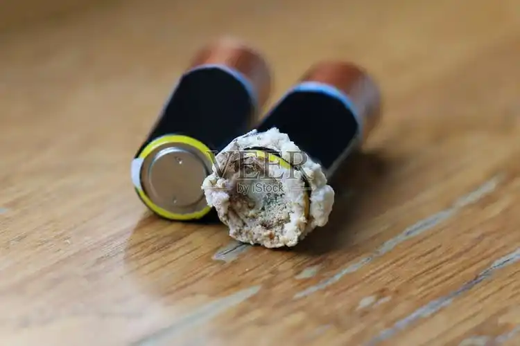 锂离子电池漏液照片摄影图片