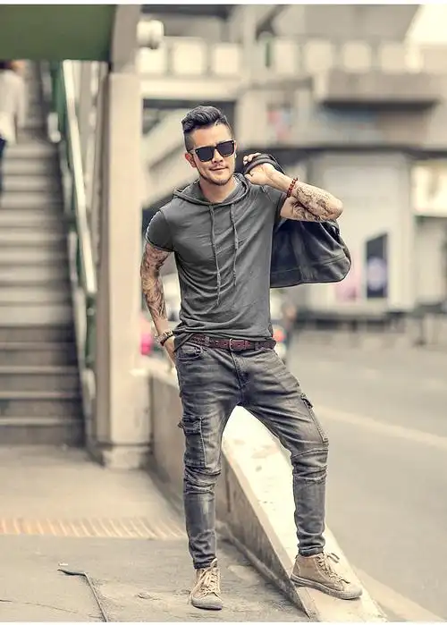 欧蔓得2019夏装新款棉t潮男长版连帽t恤男装帽子短袖t恤