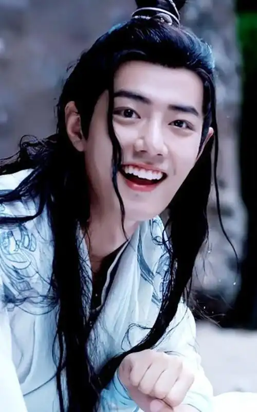 肖战这个男人笑起来,真是太甜了!