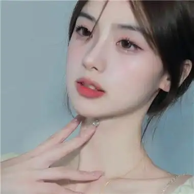 感十足且非常有御姐味女生们,使用上这样的头像会给你的社交软件带