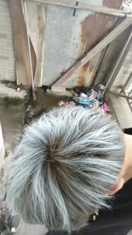 第一次染啊 染头发染死了 怎么办