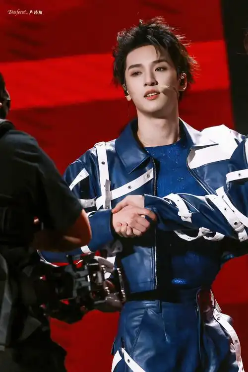 严浩翔叁重楼暨出道四周年演唱会