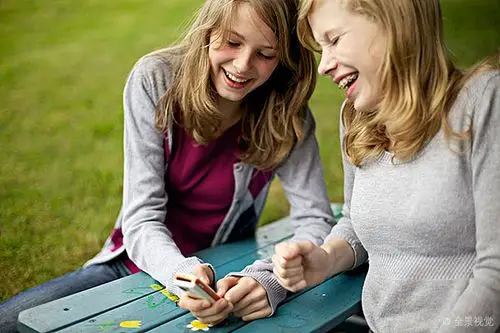 两个_女朋友_夏天_图片大全—全景创意图库(quanjing.