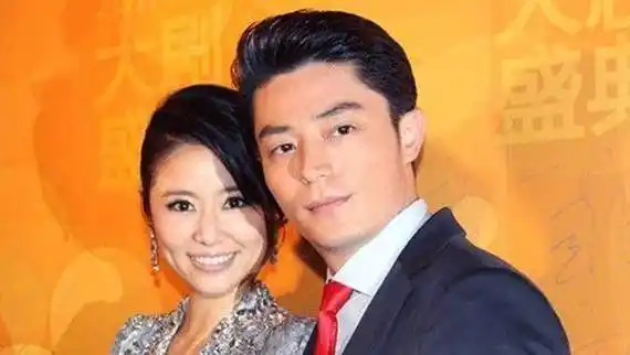 林心如鲜少出现在荧幕前,就算她偶尔露面,不是在跟老公霍建华秀恩爱