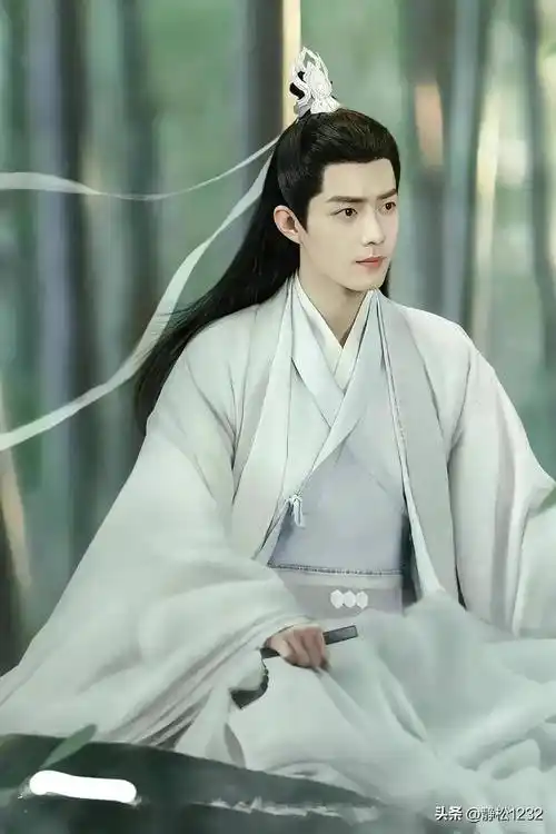 内娱真正的绝色美男排名,方逸伦18邓为16陈星旭14吴磊第9肖战第2_古装