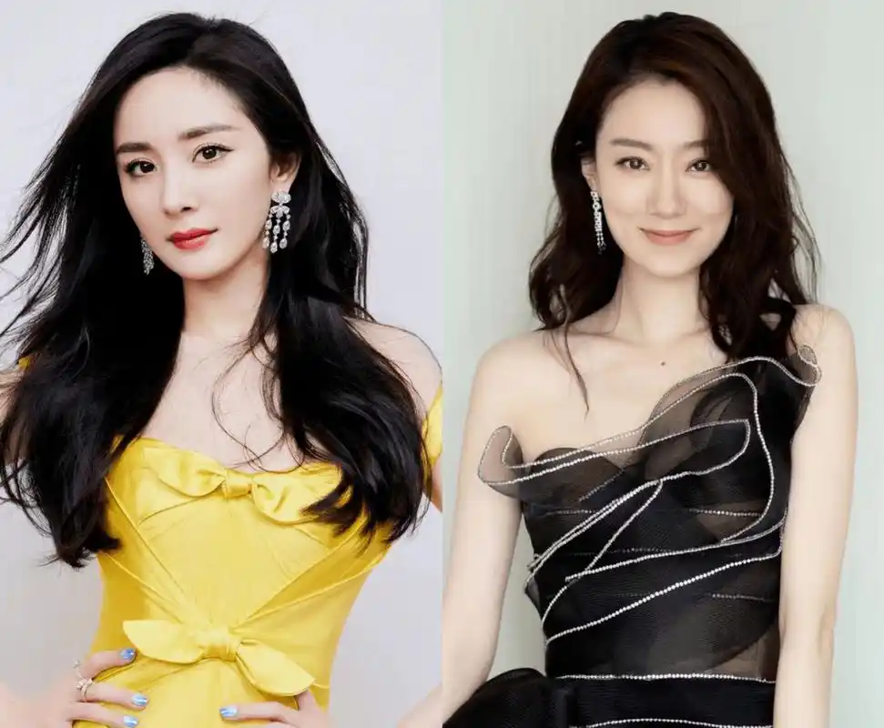 最近杨幂被人拍到跟同班同学张小斐一起手挽手聚餐,两人看起来关系