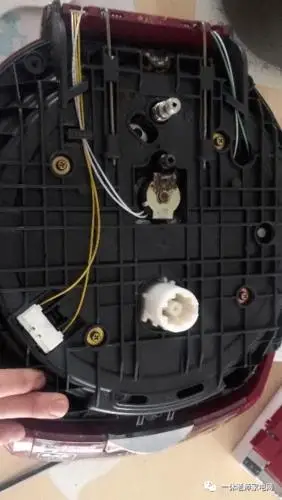 福库电饭煲电磁阀更换全过程全彩图