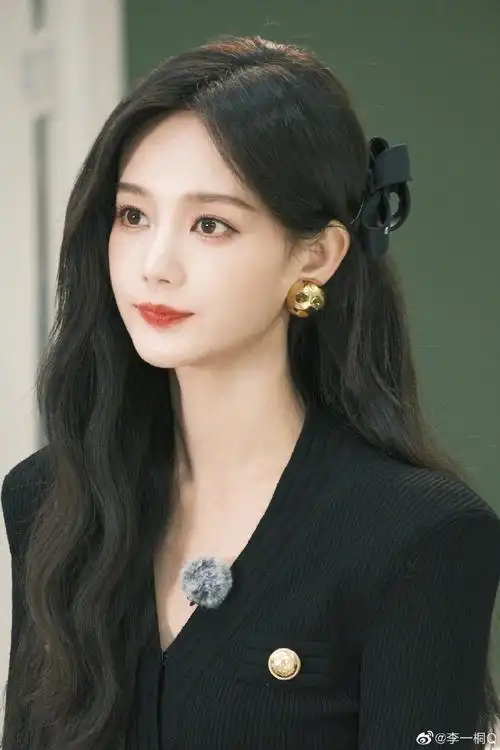 李一桐给公主王子们的语音