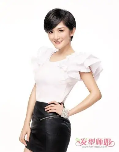 谢娜超短发在快乐大本营做菜的一期发型图片