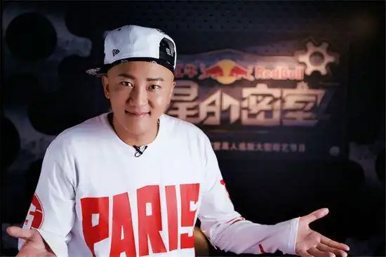 "好声音"兄弟亮相《星密》 关喆张玮"互呛"