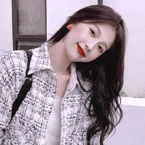 虞书欣可爱头像吖