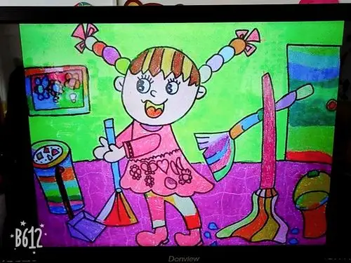 三营二幼小班三八妇女节主题教育活动《我为妈妈做件事》