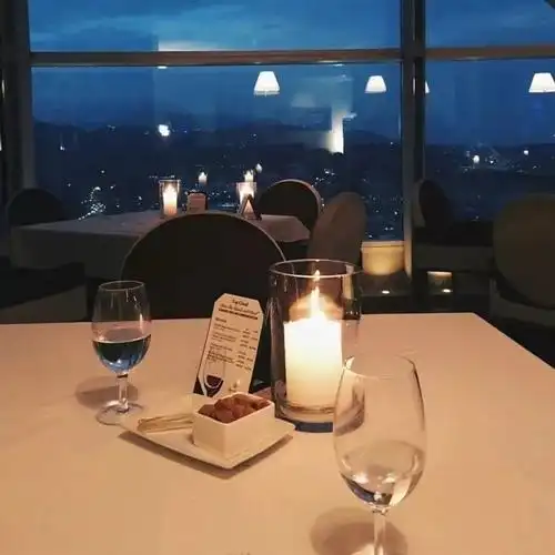 有没有逼格很高的朋友圈背景图? - 知乎