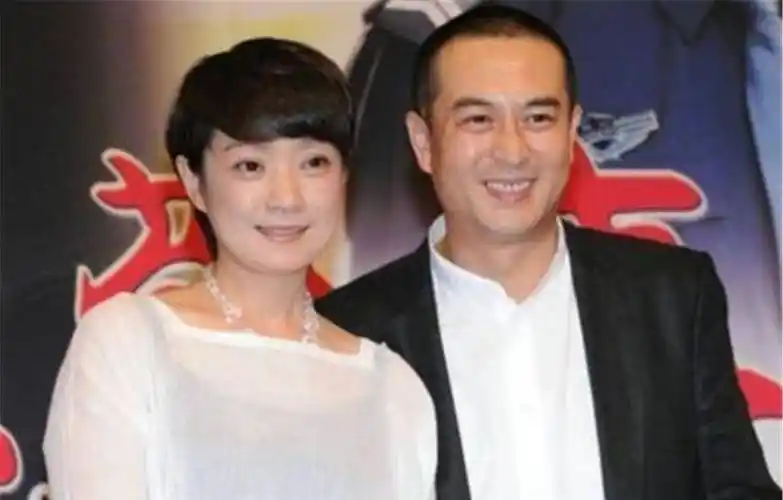 html  target=_blank>张嘉译 /a>和王晓晨有很多次吻戏, a style=