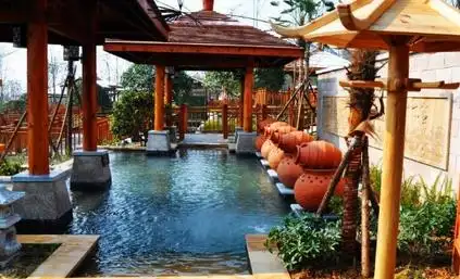 灰汤华天城温泉度假酒店