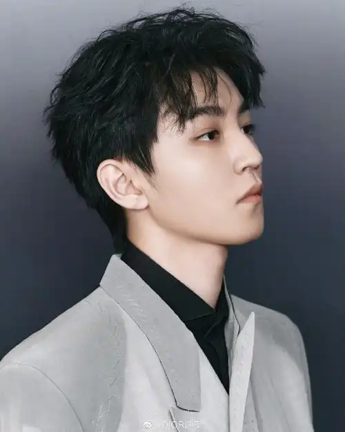 迪奥品牌大使王俊凯##从开始到未来,只为王俊凯