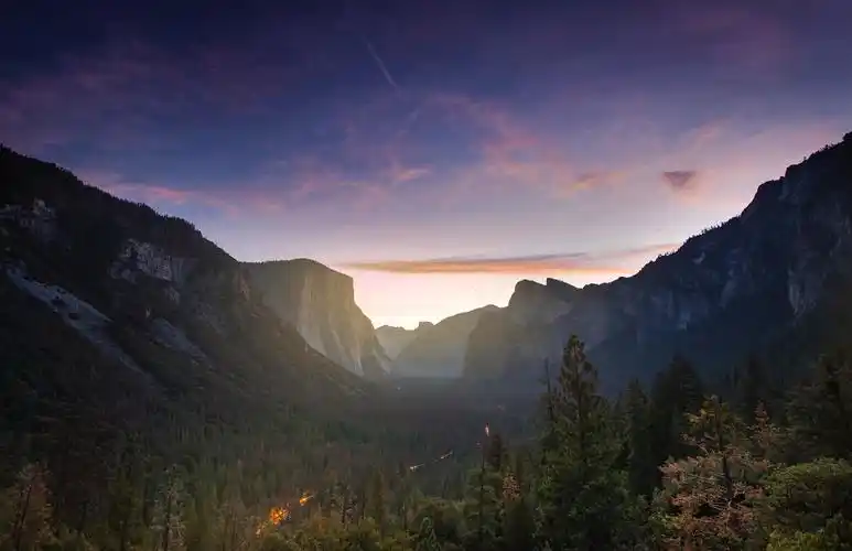 优胜美地山谷约塞米蒂国家公园内华达山脉加利福尼亚州