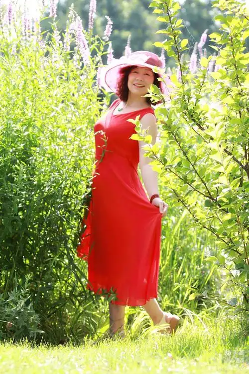 风情万种的女人世界,温柔了岁月,惊艳了时光!