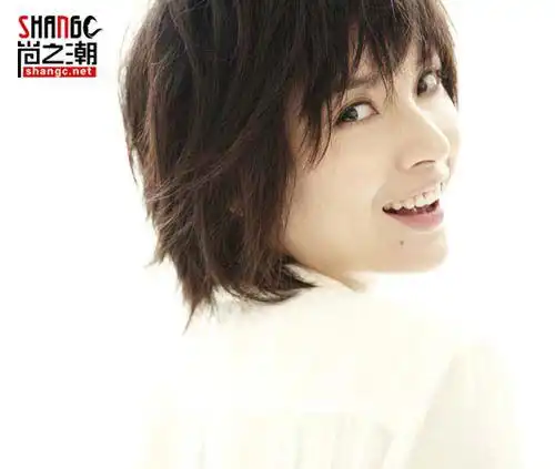 靳东结婚了吗有孩子吗 靳东老婆李佳个人资料揭秘