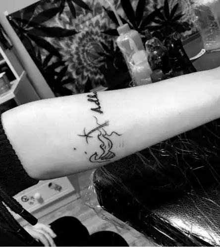 字母臂环_纹身图案手稿图片_赵鑫淼的纹身作品集