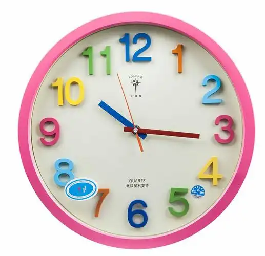 天蓝蓝幼儿园大班钟表主题手工课《时间告诉我》