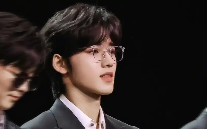 【宋亚轩】这么帅的人一定是漫画里的