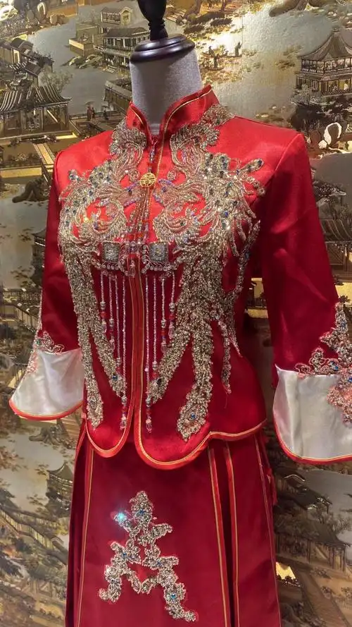 新款重工秀禾服新娘结婚礼服凤凰拼色大摆秋冬季